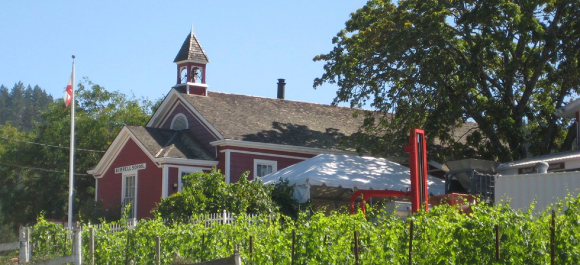 Yai! It's OYSTER DAY at Burrell Vineyards and Winery